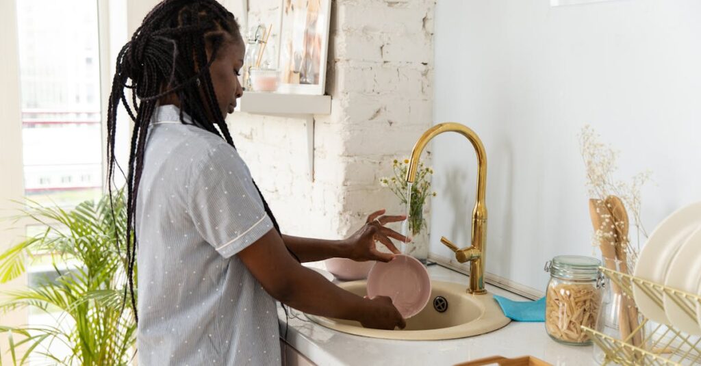 5分単位で分けた家事をこなす女性のイメージ画像