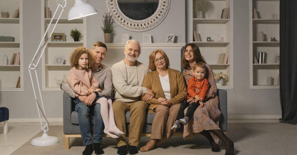 親世代と若世代が協力して家事を分担している多世代同居家庭の様子