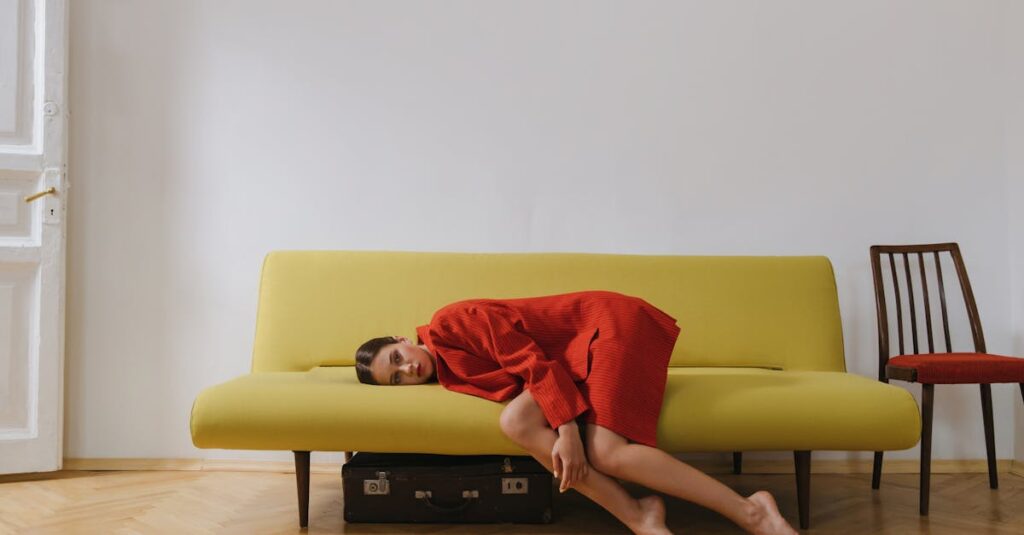 家事の効率化で余裕が生まれた家庭の様子。家族がゆったり過ごす快適な生活のイメージ。