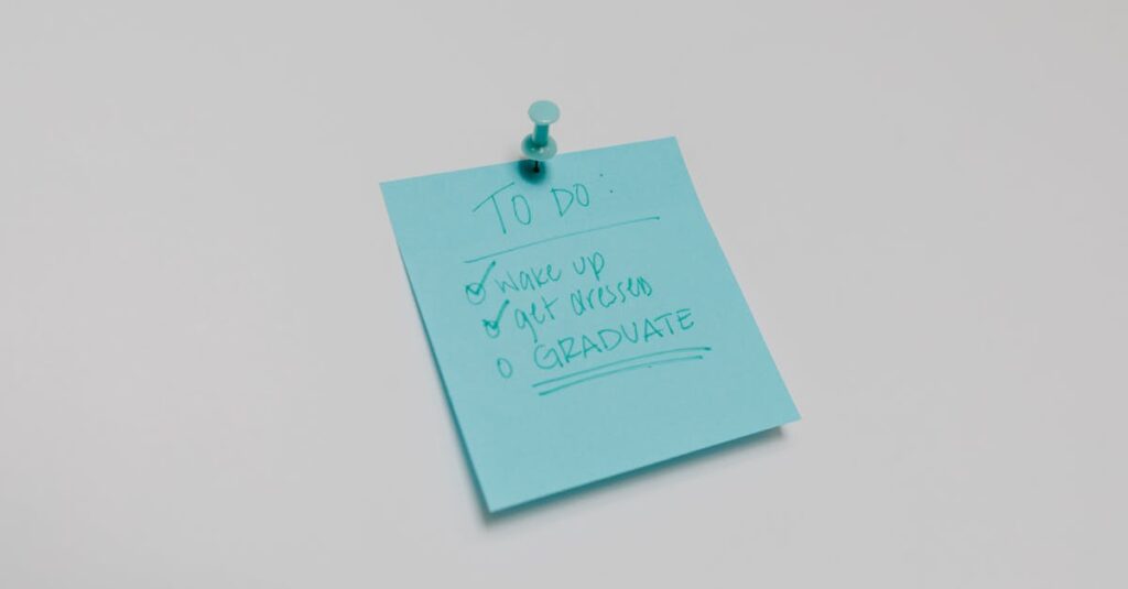 家族で家事を見える化して分担するホワイトボードのある風景