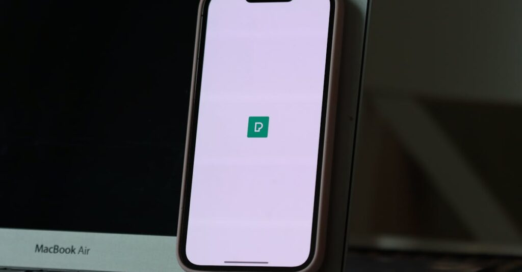 ネットスーパーをスマホアプリとパソコンで使い分けて効率的に注文している人