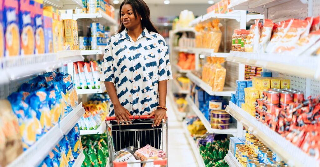 A4印刷可能な買い物リストテンプレート。手書きで使いやすく、カテゴリやチェック欄もある紙派向けデザイン。