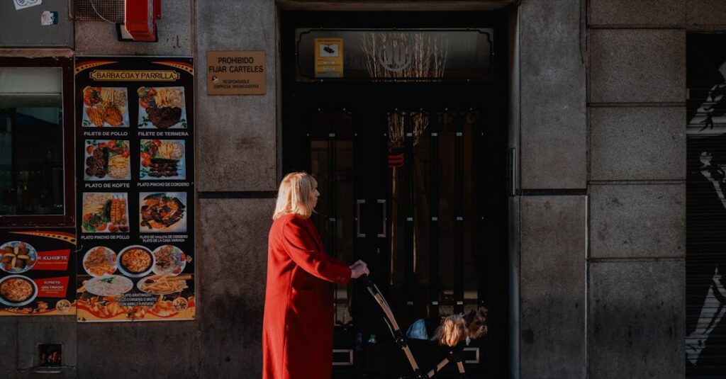 家族で共有する買い物リストのイメージ。カテゴリやチェック欄があり、誰が見ても使いやすい構成。