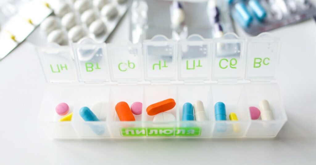 家事を週単位で整理するスケジュールテンプレートを使っている家族の様子