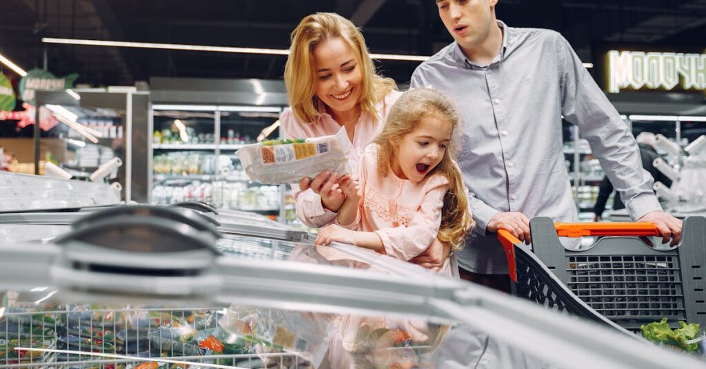 週末に家族やパートナーと協力して楽しみながら家事をする様子。タイマーやチェックアプリを使って達成感を共有しているイメージ。