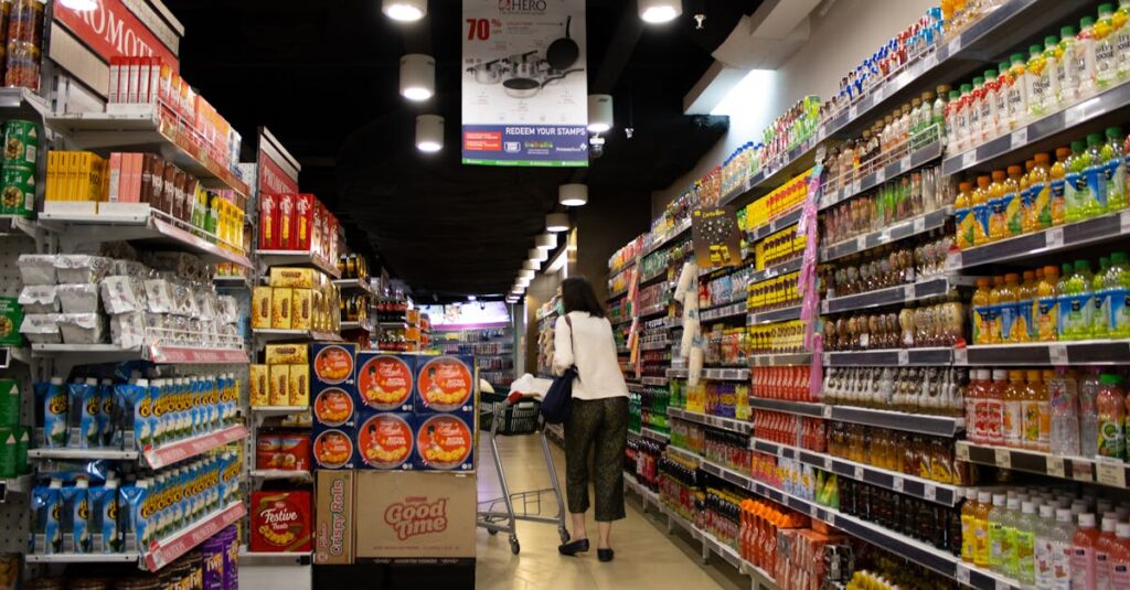 ネットスーパーの特売日を把握して賢く買い物する主婦