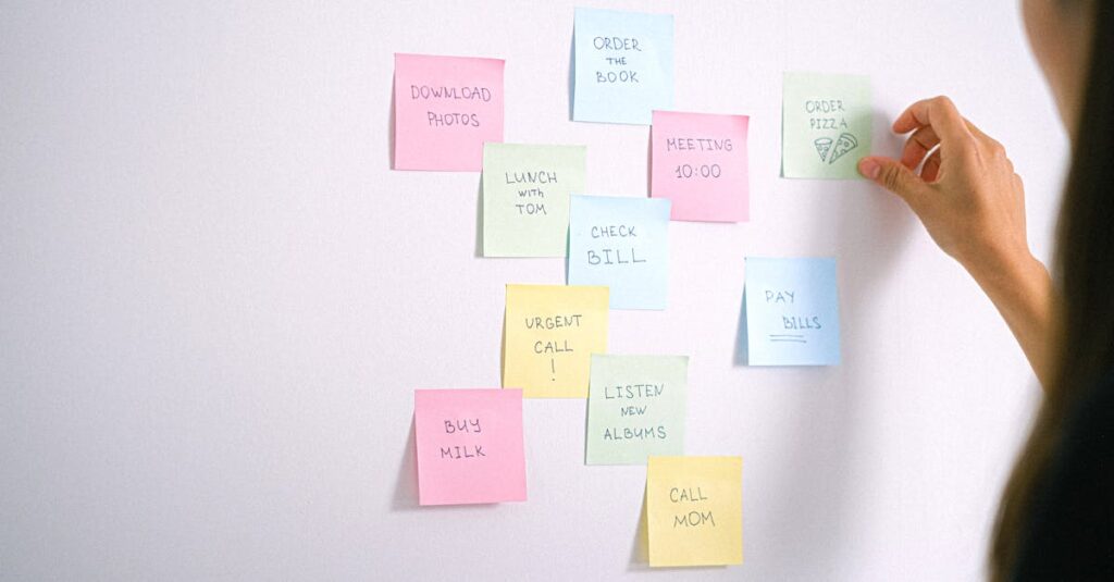 A4印刷可能な買い物リストテンプレート。手書きで使いやすく、カテゴリやチェック欄もある紙派向けデザイン。