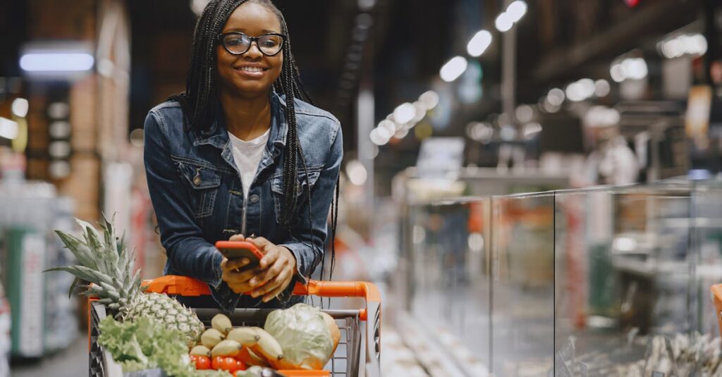 一人暮らし・夫婦・ファミリー別にカスタマイズされた買い物リストのテンプレート画像。