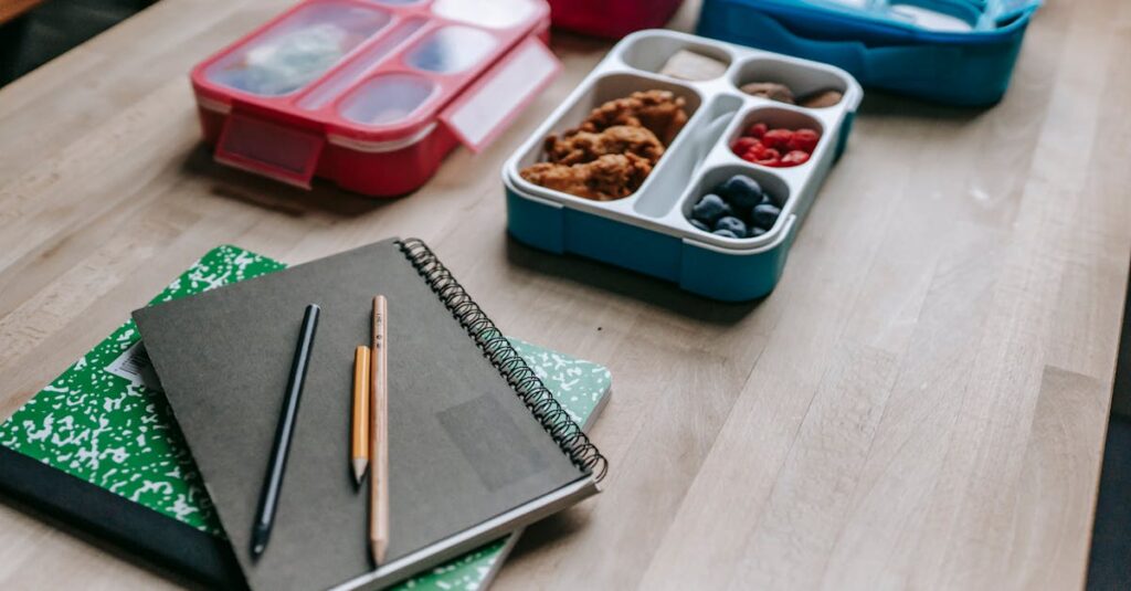 初心者が作り置きでよくある失敗に直面して困っている様子を描いたイメージ