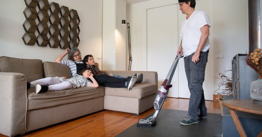 週末に家事が溜まってしまう人の特徴を説明する図解