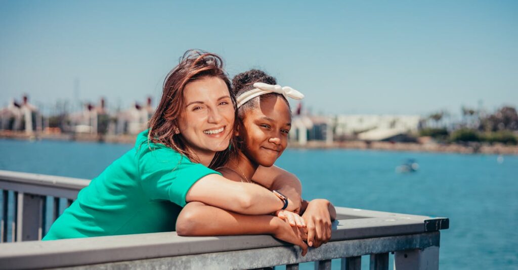 週末に家事代行を利用して子どもと遊ぶ時間が増えた家族の笑顔