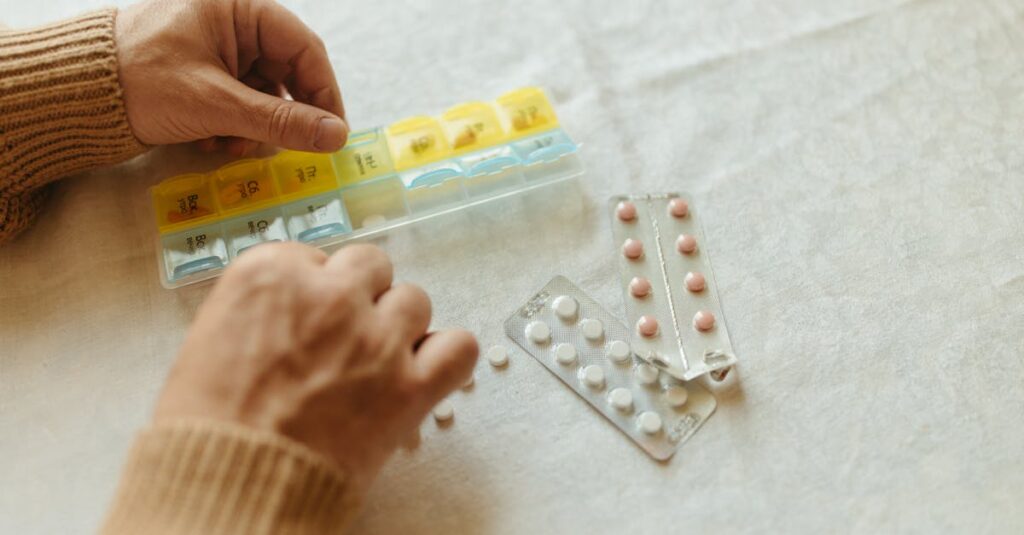 固定献立の仕組みを使って毎日の料理をラクに楽しむ家庭のキッチン風景